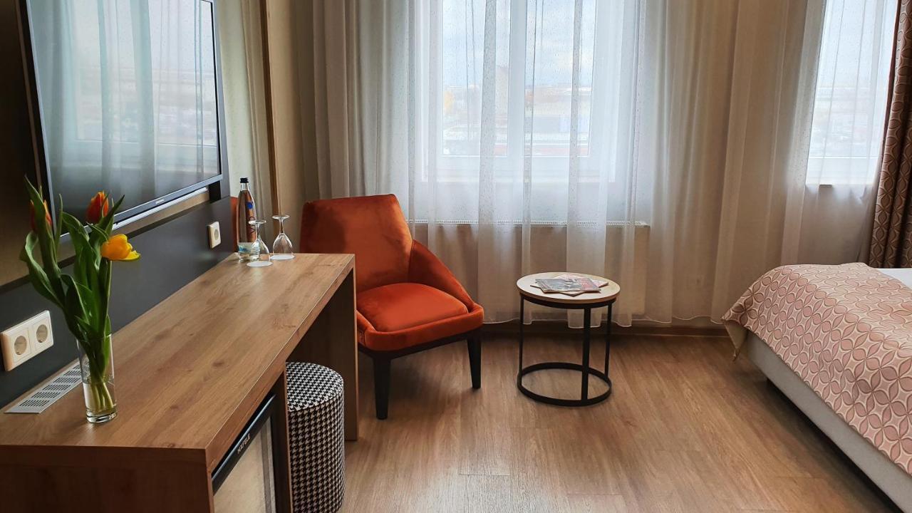 Hotel Atlas Halle Halle  Bagian luar foto